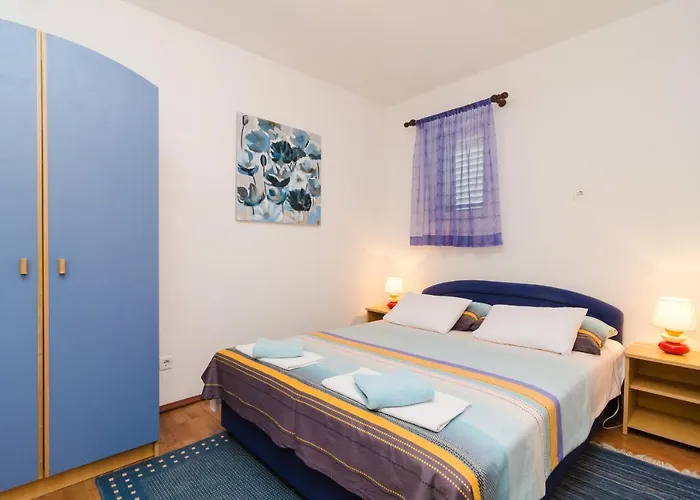 Adea דוברובניק