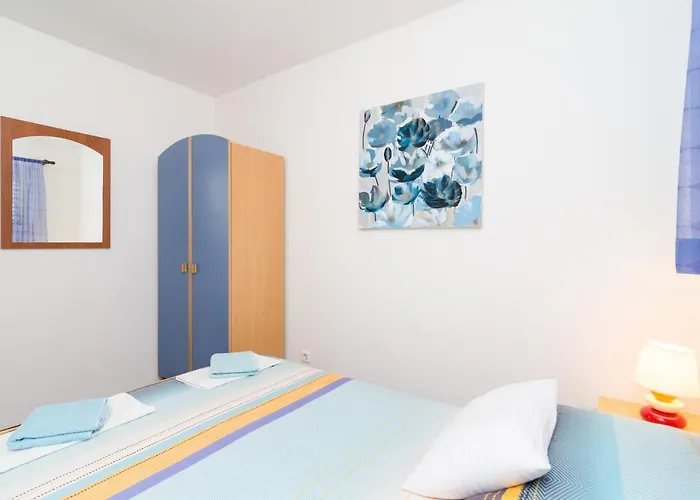 Adea * דוברובניק