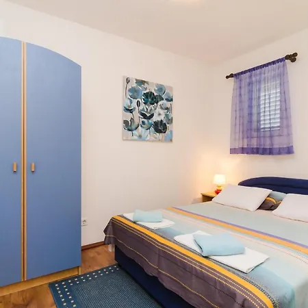 Adea Apartment *