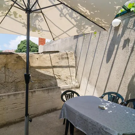 Adea Διαμέρισμα *