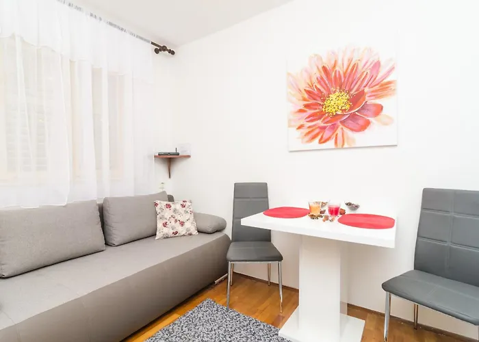 Adea公寓